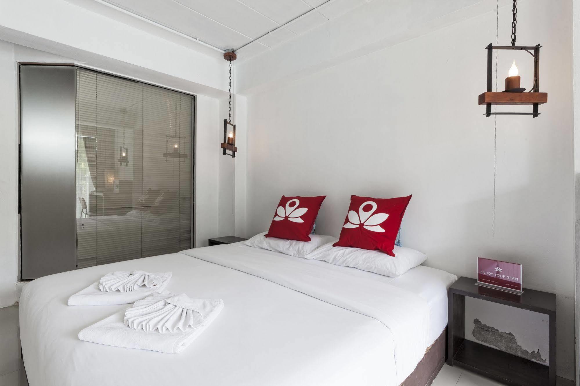 Zen Rooms Basic Nanai Phuket Patong Extérieur photo