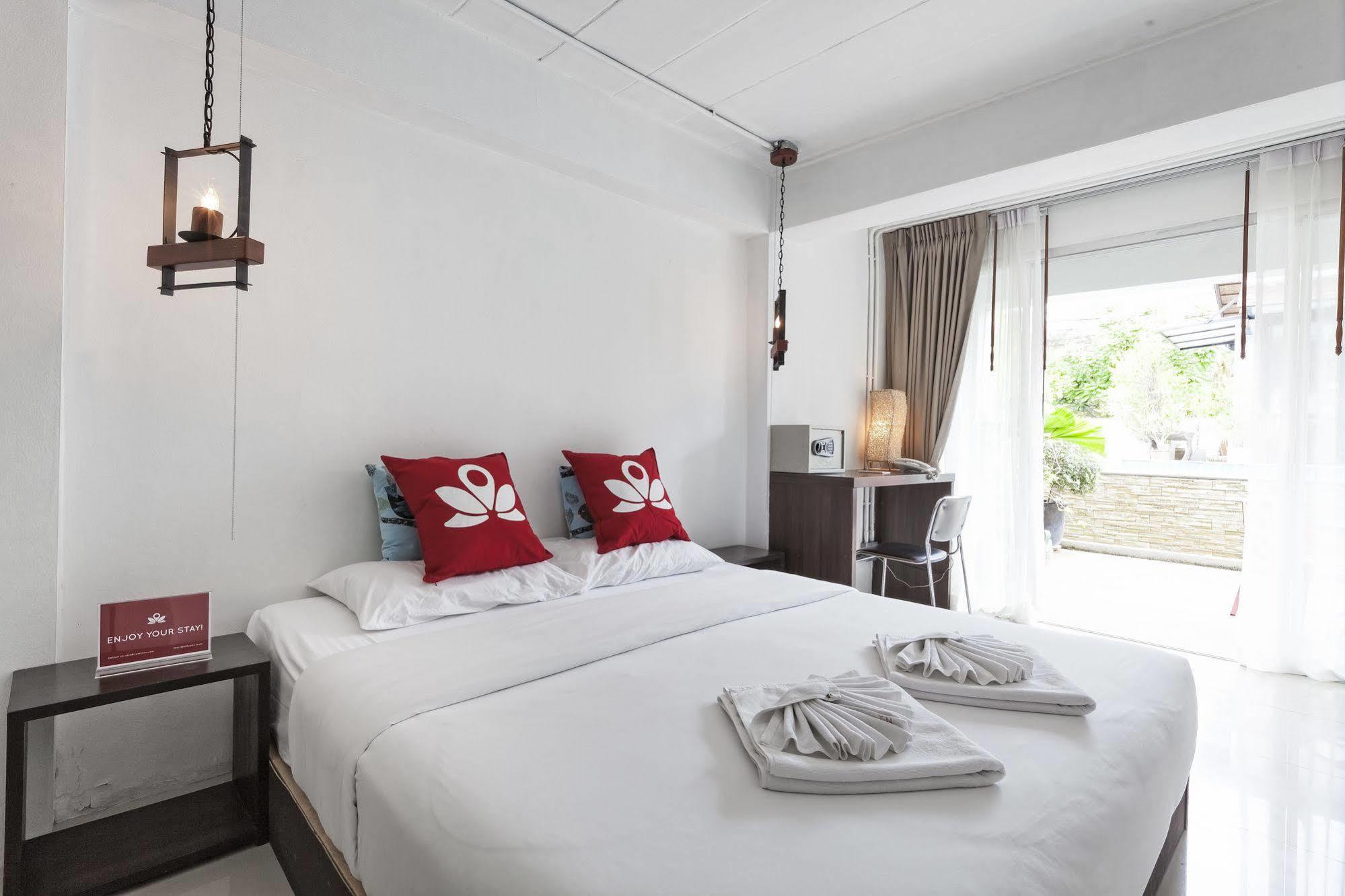 Zen Rooms Basic Nanai Phuket Patong Extérieur photo