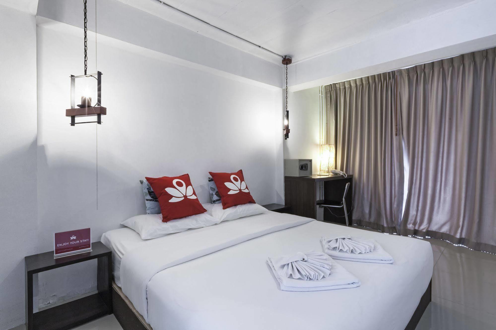 Zen Rooms Basic Nanai Phuket Patong Extérieur photo