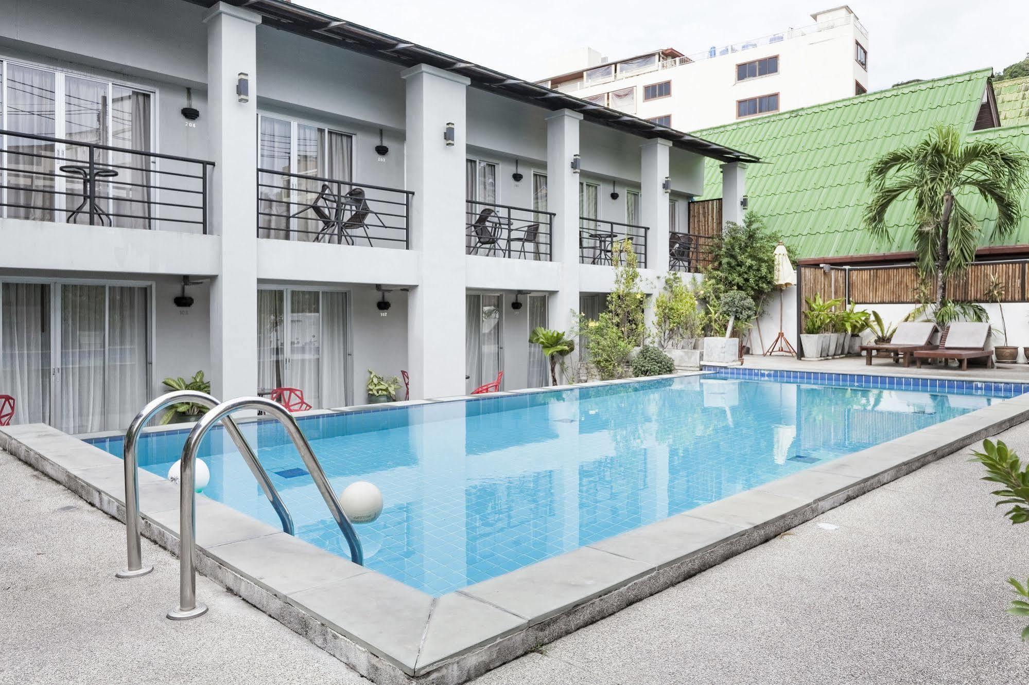 Zen Rooms Basic Nanai Phuket Patong Extérieur photo